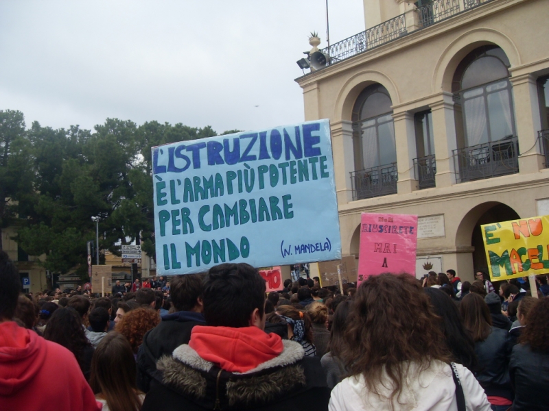 manifestazione-004.JPG
