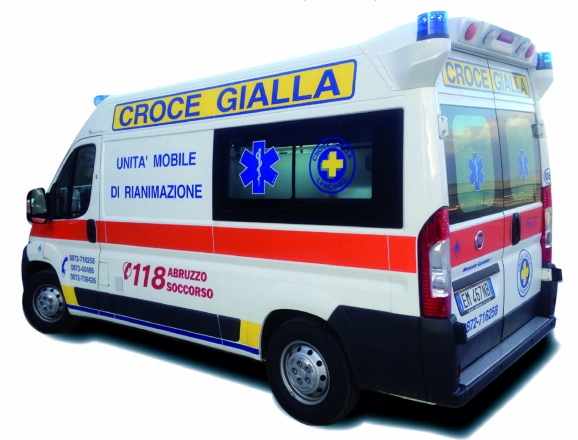 ambulanza_001_png.jpg