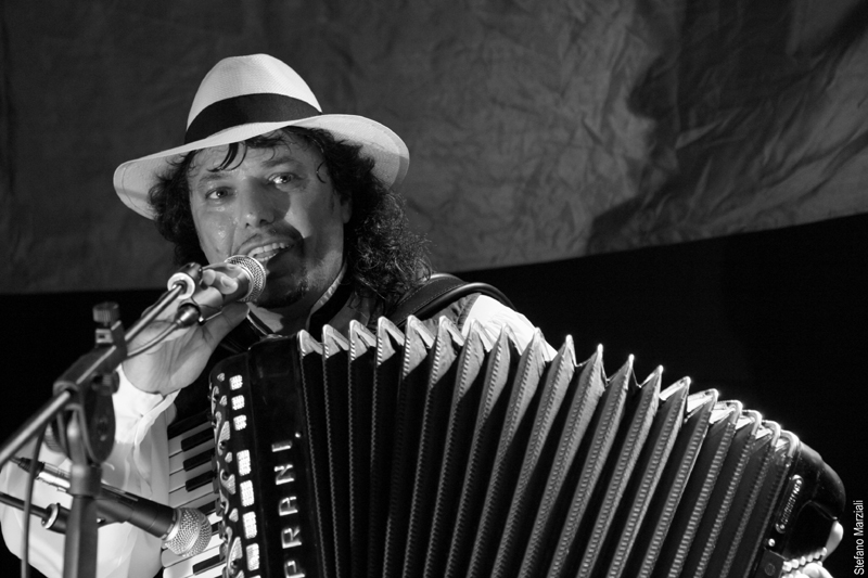 Alexian Santino Spinelli - Foto di Stefano Marziali da alexian.it