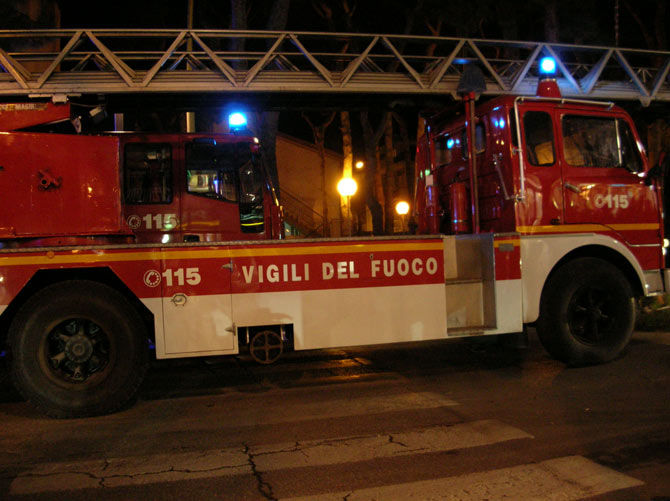 vigili-del-fuoco_notte1.jpg