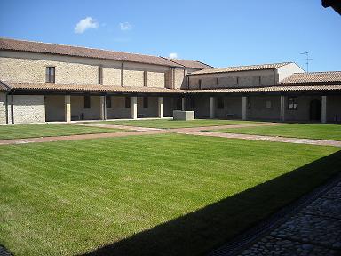 chiostro_polomuseale.jpg
