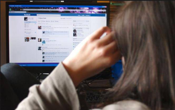 facebook_pc.jpg