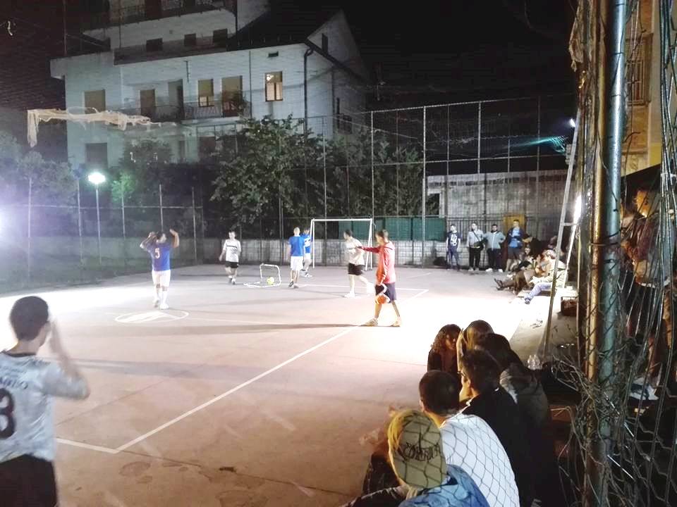 Foto dalla pagina Facebook UallóUallà 