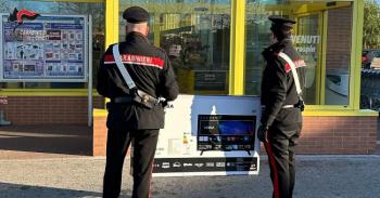carabinieri31gen24.jpg